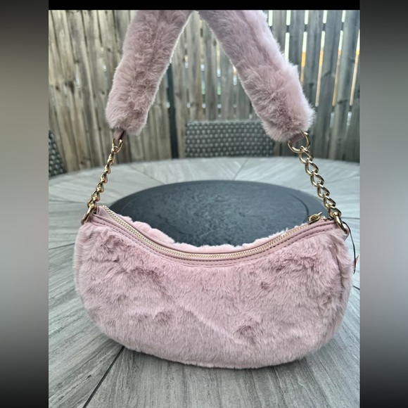 Juicy Couture  Let’s Get Cozy Shoulder Bag Dusty Blush  With Matching Wallet - Picture 6 of 8